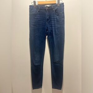 EIGHTY TWO by ARDENE size 3 jeggings, high rise, skinny leg